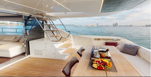 Ferretti 670 4