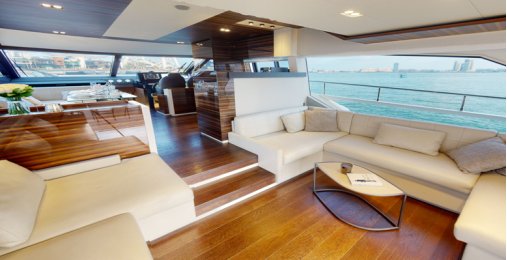 Ferretti 670 7