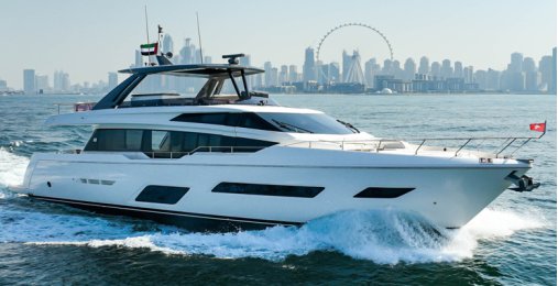 Ferretti 780
