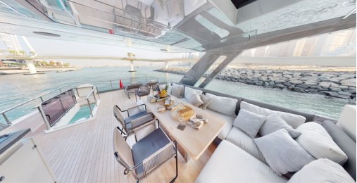Ferretti 780 9