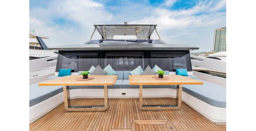 INFINITY CATAMARAN S60 12
