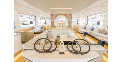 INFINITY CATAMARAN S60 20
