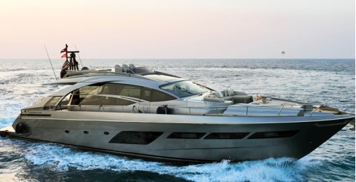 Pershing 8x